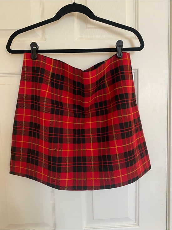 Zara Dresses & Skirts - Zara Red and Black Plaid Mini Skirt